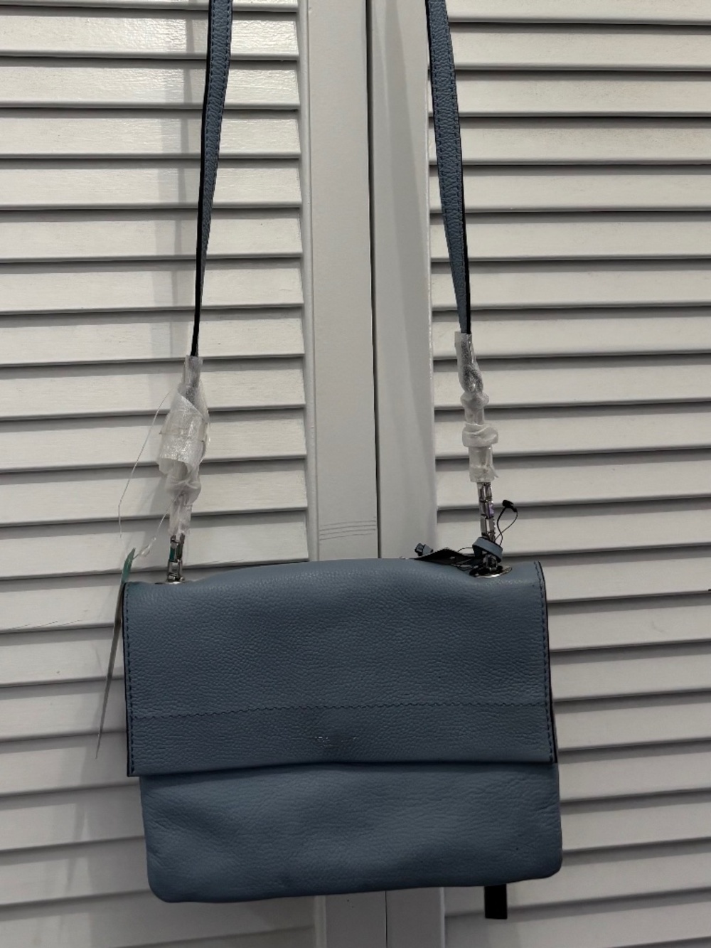 Tahari Genuine Leather Crossbody Bag NWT - Picture 2 of 16